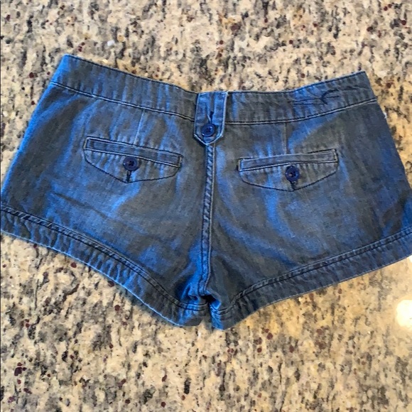 AE front flap button up shorts - Picture 2 of 4